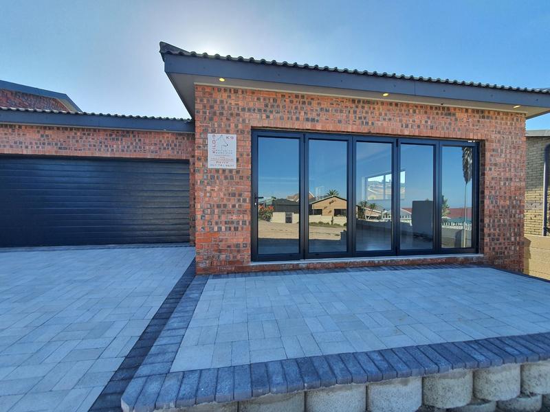 3 Bedroom Property for Sale in Dana Bay Western Cape